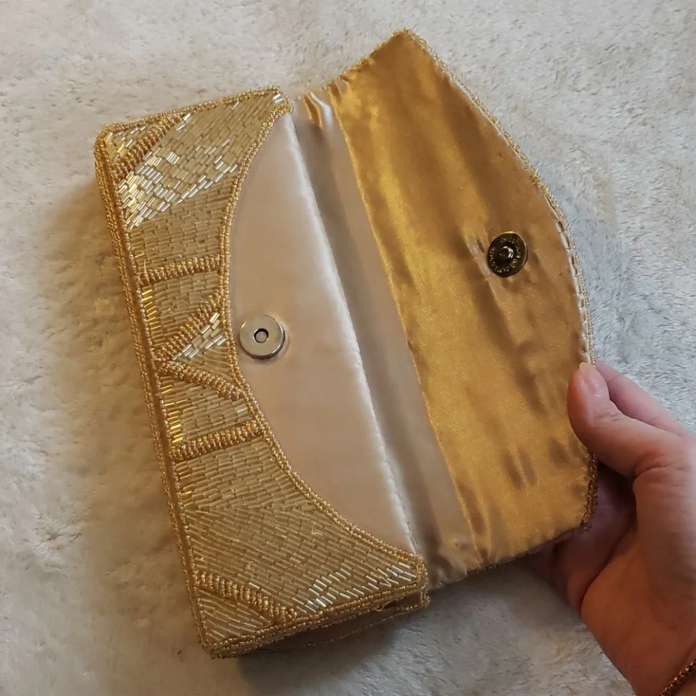 Bijoux Terner beaded clutch bag gold champagne Fancy Party New Years